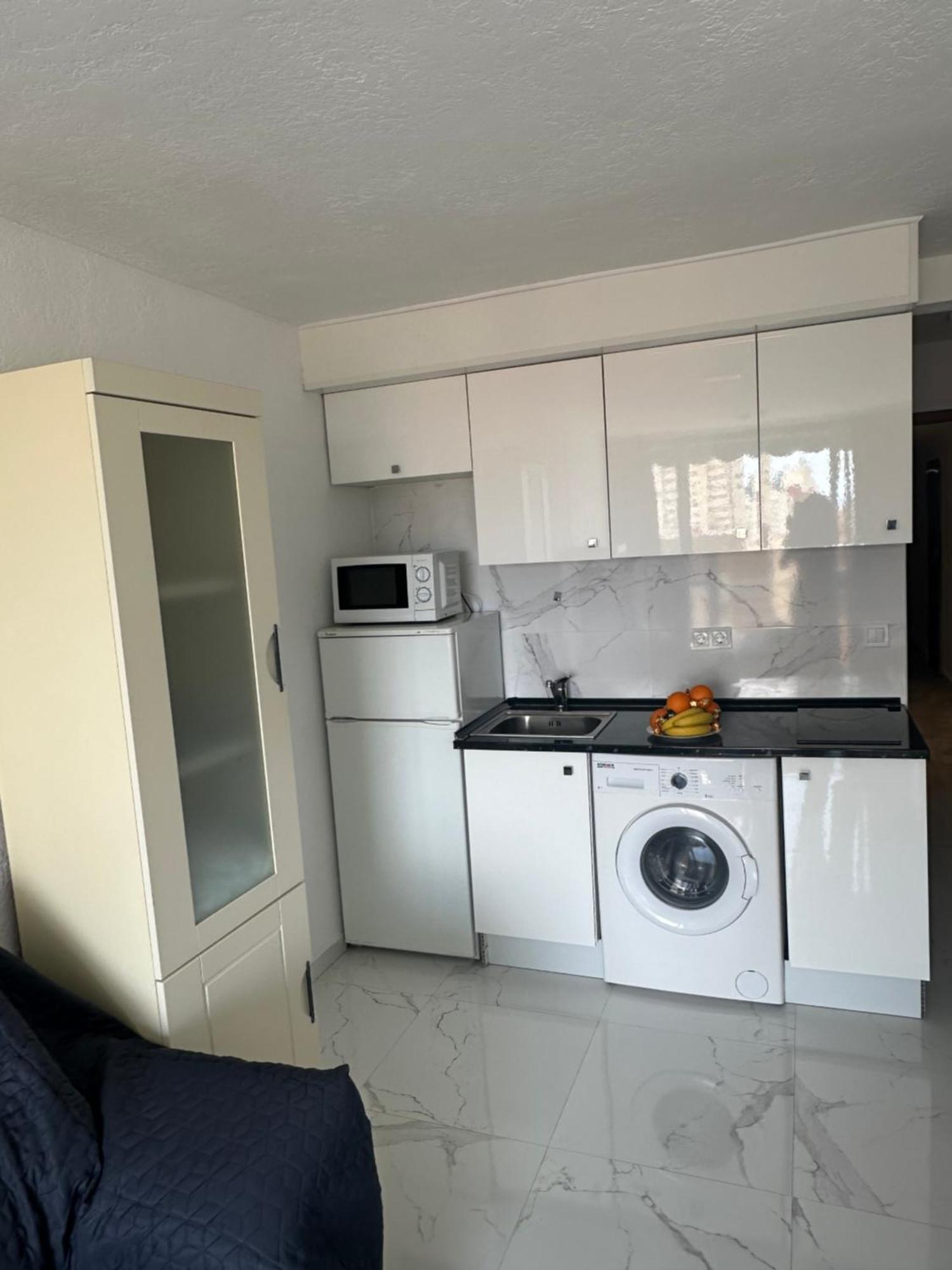 Plaimon Apartamento - Estudio Benidorm Luaran gambar